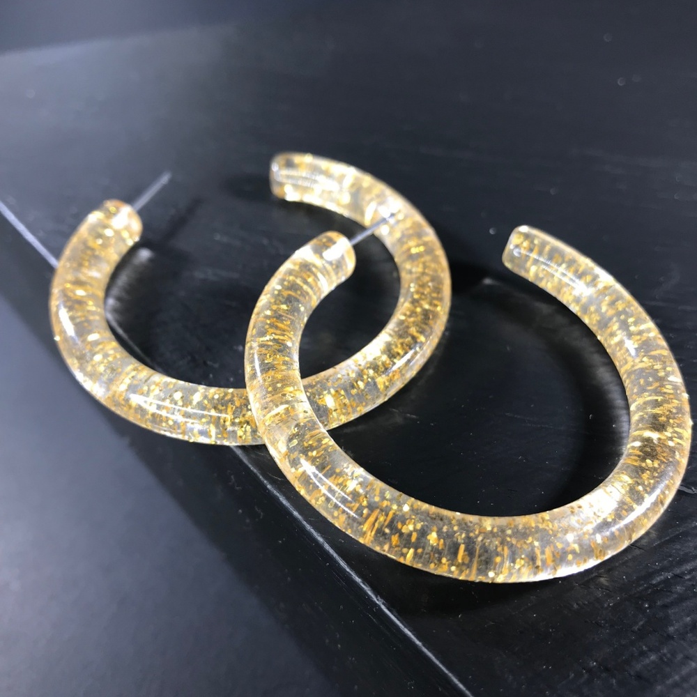 🆑 Glitter Hoops in Gold - Picture 2 of 5